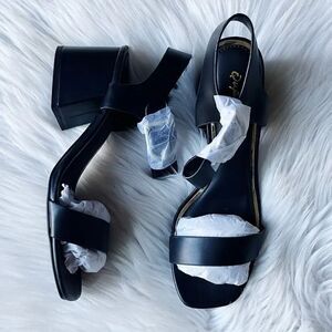 Qupid Katen - 46 Buckle Chunky Heels Black Size 7.5